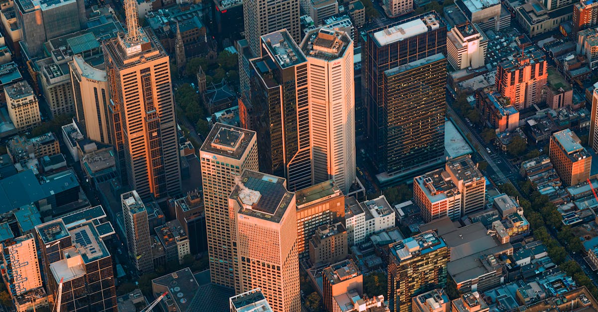 Emergency Roof Tarping Techniques to Prevent Water Damage