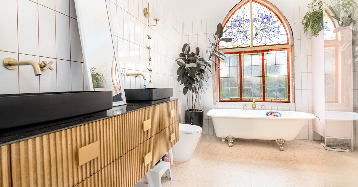 Managing Roof Emergencies: A Guide for Melbourne Homeowners